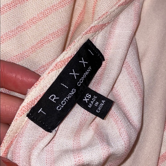 Striped Romper - Picture 4 of 4